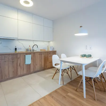 아파트 Green Apartment Chrzanow *